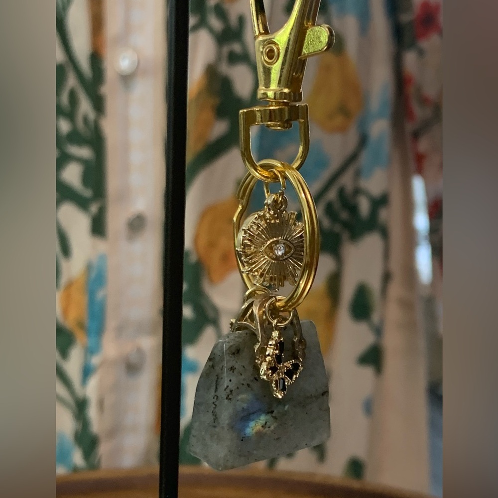 Handmade Labradorite Mini bag Keychain - Picture 3 of 6